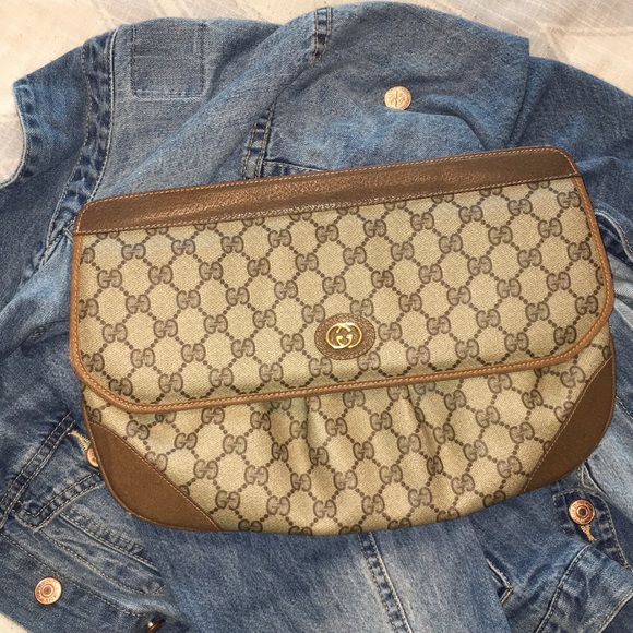 Gucci Handbags - Vintage Gucci clutch